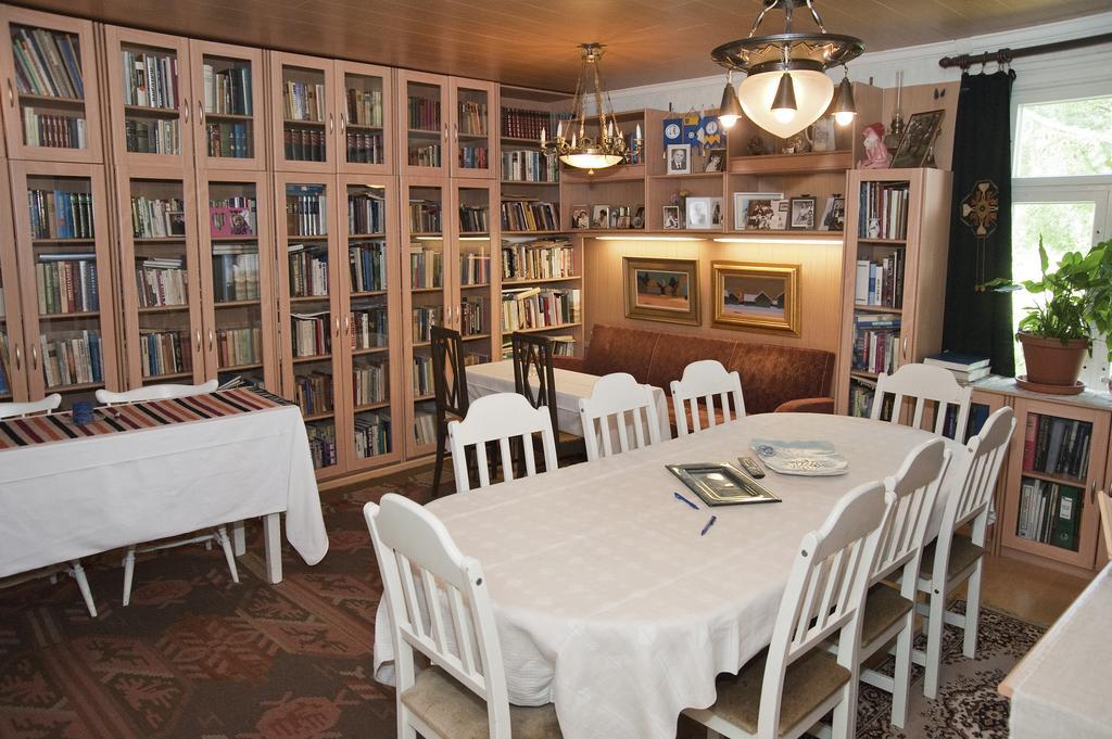 Kartano Hostel Kokemäki Zewnętrze zdjęcie